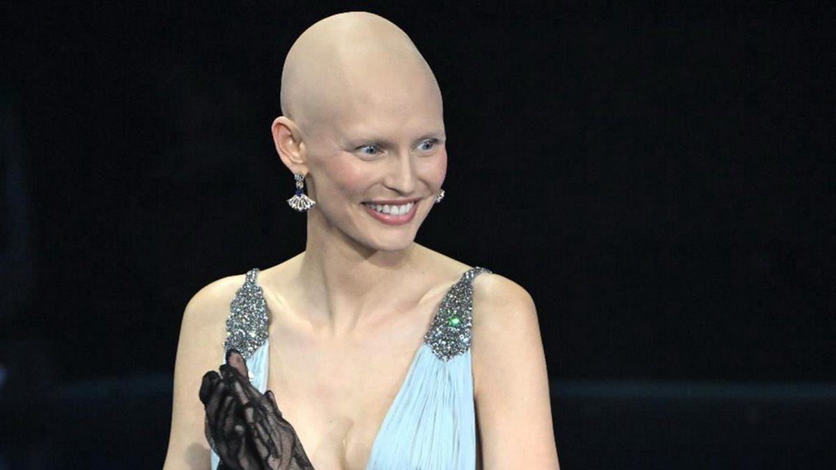 Bianca Balti a Sanremo: il dettaglio del suo look che ha sconvolto tutti!